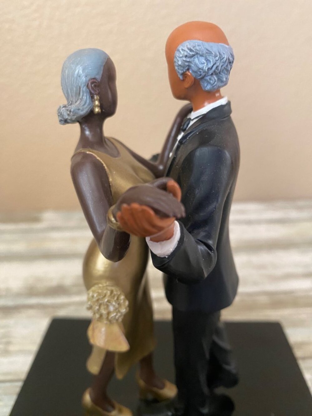 2002 Sass ’n Class Annie Lee "A Scene from RSVP" African American Decor 6" H - Picture 8 of 13